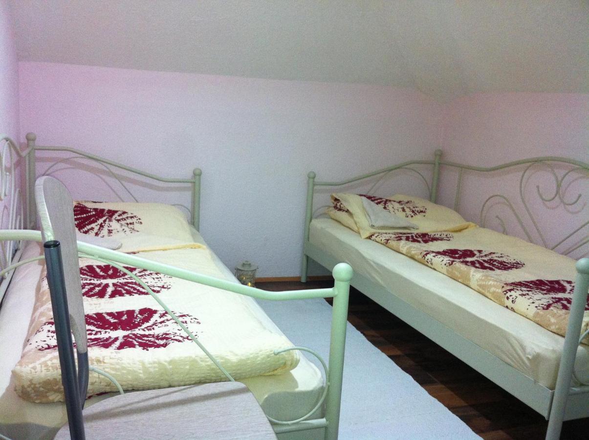 Pansion Zeyno Hotel ซาราเยโว ห้อง รูปภาพ