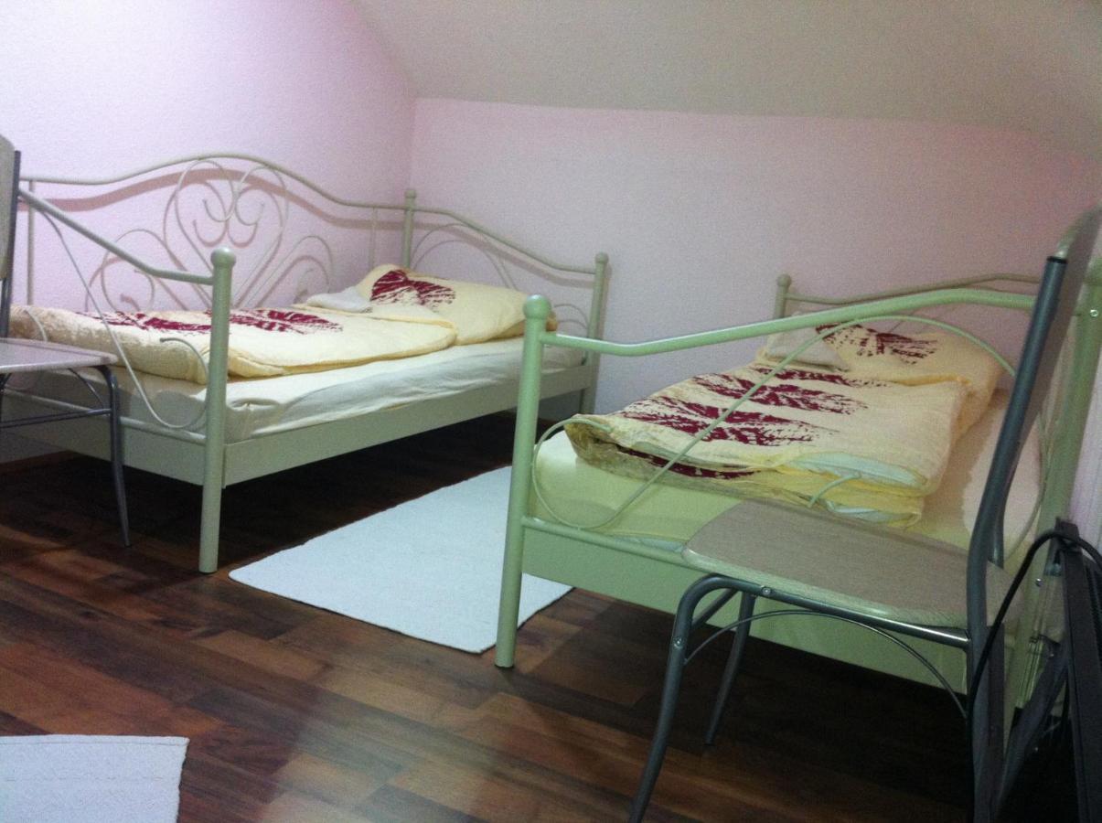 Pansion Zeyno Hotel ซาราเยโว ห้อง รูปภาพ